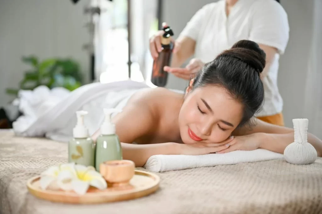 Luxurious Massage & Spa